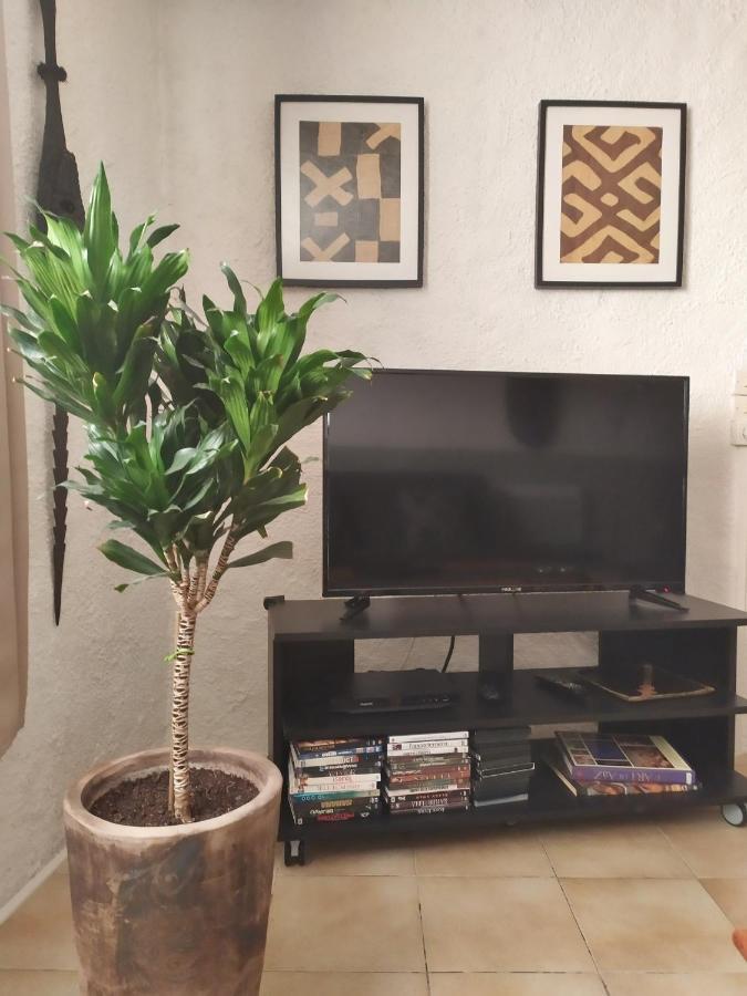 Appartement 55 M2 Proche Commerces Et Parking Rivesaltes Buitenkant foto