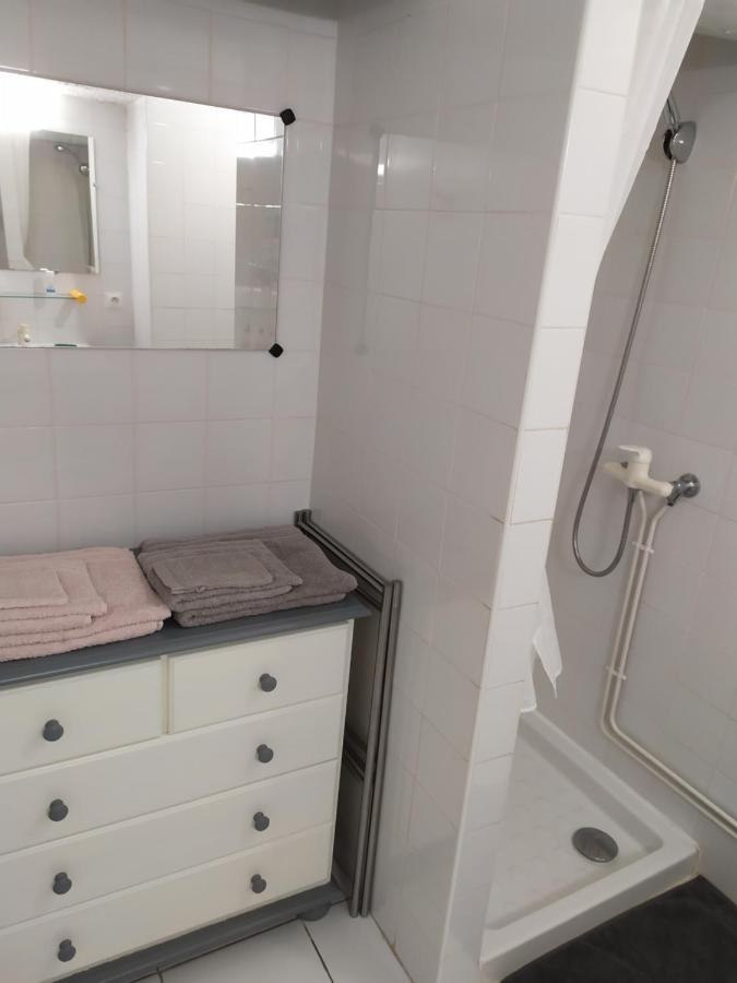 Appartement 55 M2 Proche Commerces Et Parking Rivesaltes Buitenkant foto