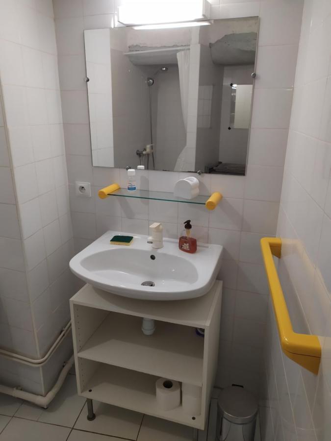 Appartement 55 M2 Proche Commerces Et Parking Rivesaltes Buitenkant foto