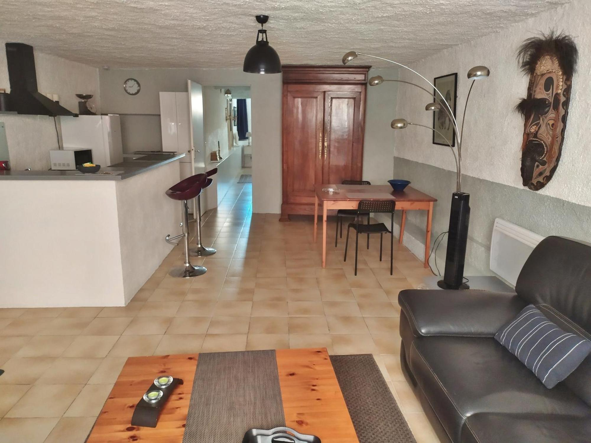 Appartement 55 M2 Proche Commerces Et Parking Rivesaltes Buitenkant foto